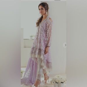 Farah Talib Aziz lace dress S